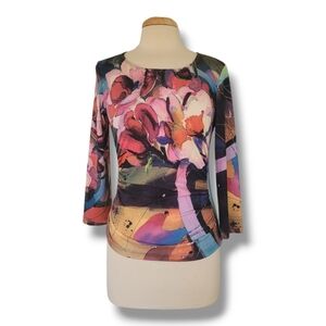 Boho Chic Scoop Neck Art Inspired Colorful 3/4 Sleeve Stretch Top. Size S